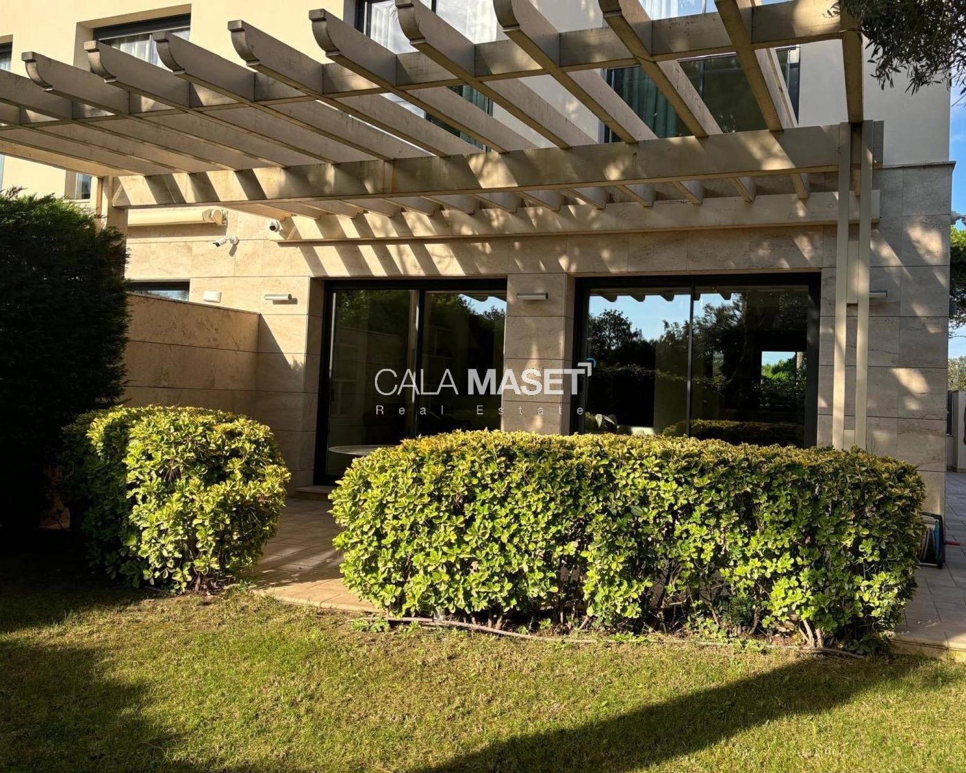 Casa adosada en venda a del Lliri de Mar, Santa Clotilde