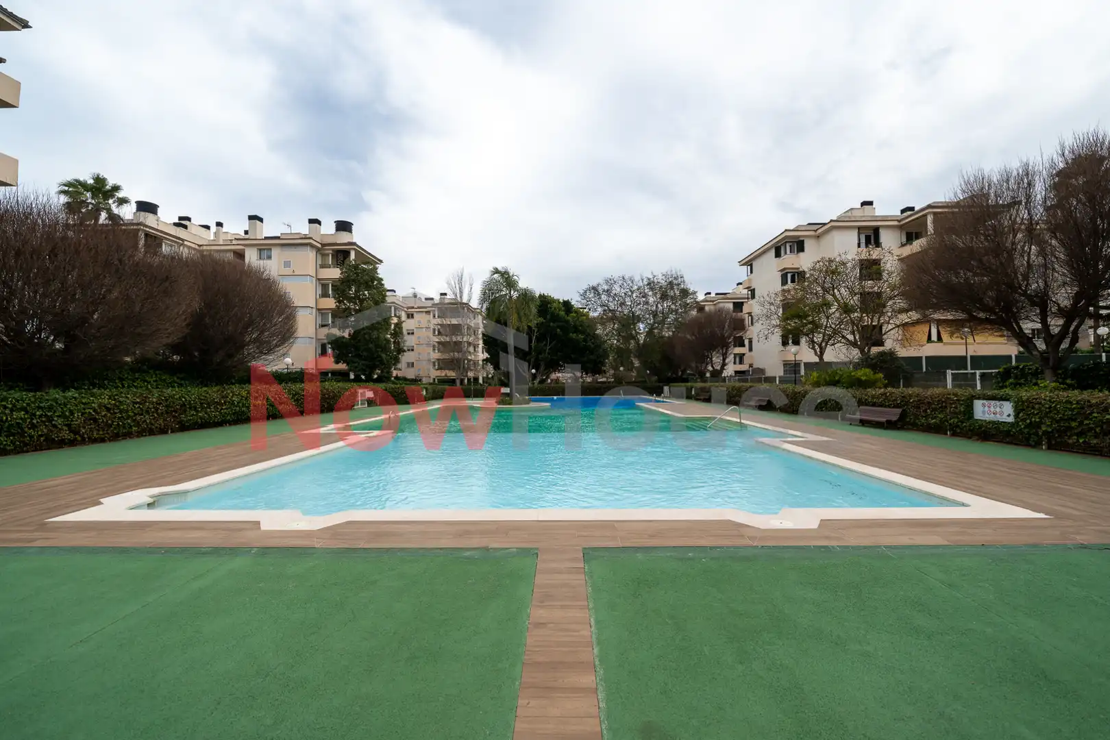 Piscina de Piso en venta en  Palma de Mallorca con Aire acondicionado, Calefacción y Terraza