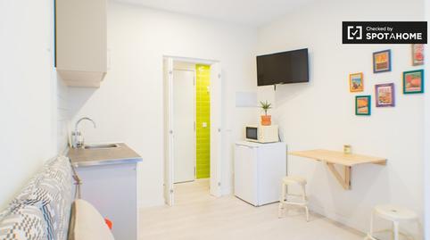 Photo 4 of Flat to rent in Universidad - Malasaña, Madrid