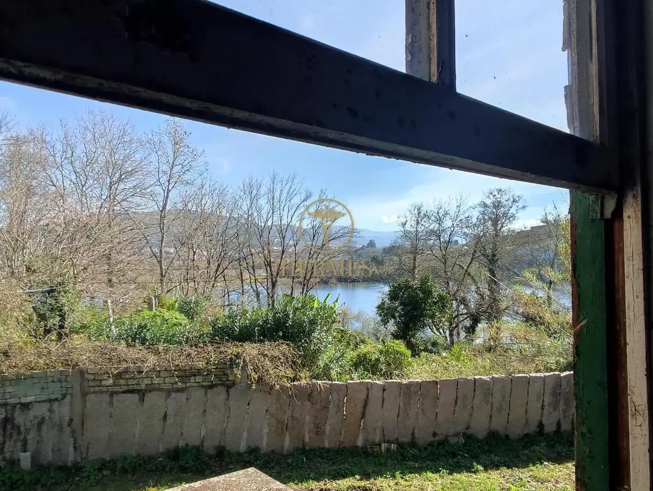 Casa o xalet en venda en Tui amb Calefacció, Jardí privat i Terrassa