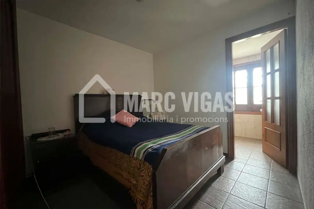 Habitación de Casa o chalet en venta en Torrelavit con Jardín privado, Terraza y Amueblado
