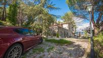 Vista exterior de Finca rústica en venda en Guadarrama amb Aire condicionat, Calefacció i Jardí privat