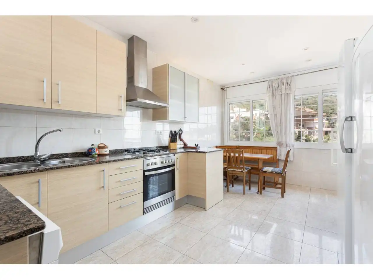 Kitchen of Houses for sale in Barcelona  with Air Conditioner, Heating and Terrace