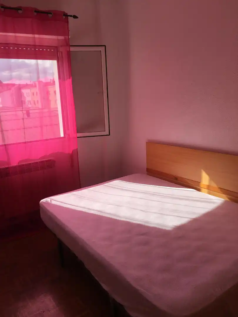 Schlafzimmer von Wohnung zum Verkauf in Alegría-Dulantzi mit Heizung, Parkett und Terrasse