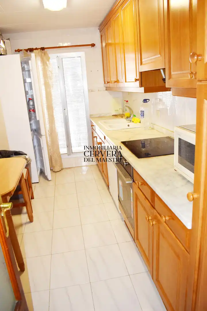 Cocina de Casa adosada en venta en Cervera del Maestre