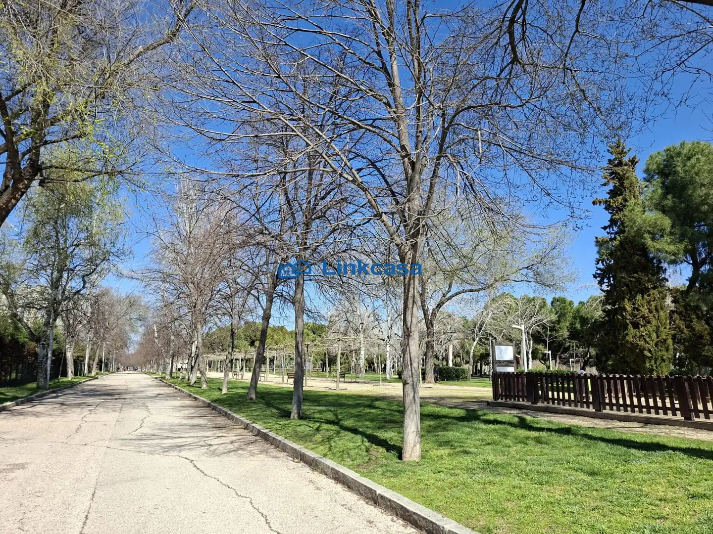 Pis amb jardí en venda a Camino PERALES, imagen 42