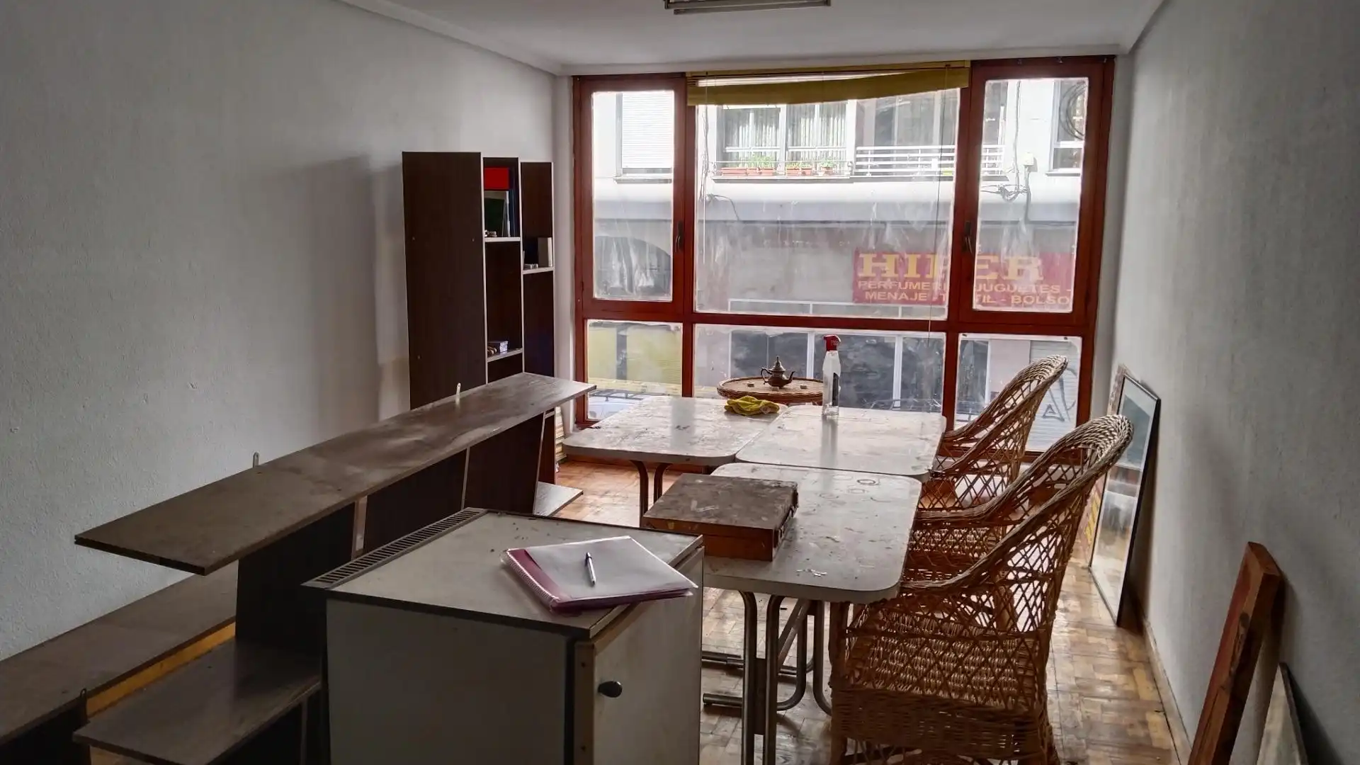 Local de alquiler en El Parque - Zapatón