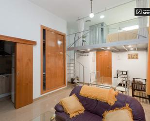 Flat for sale in  Sevilla Capital  with Air Conditioner