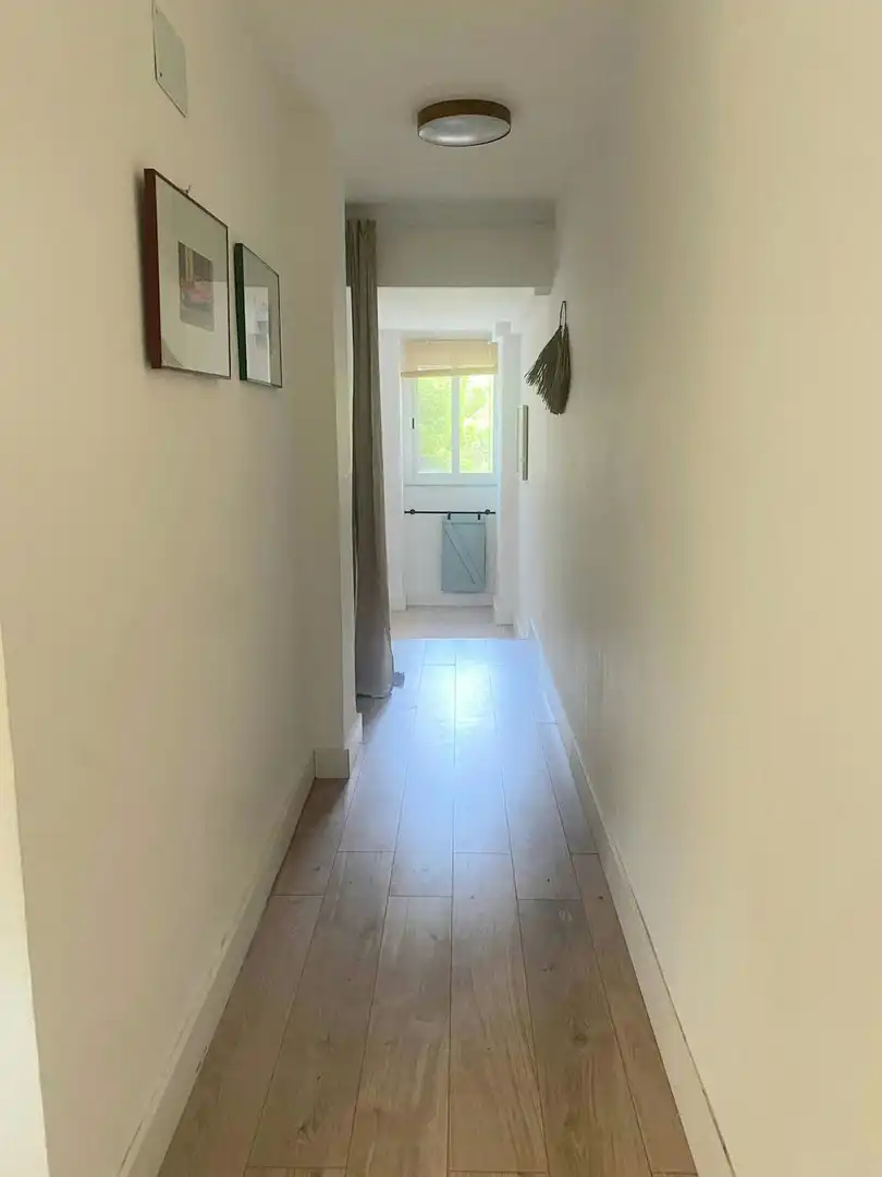 Wohnung zur Miete in Valencia mit Klimaanlage, Heizung und Privatgarten