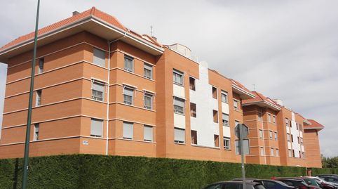 Foto 2 de Pis en venda a Calle Calle Tierra de Soria, Parque Alameda - Paula López, Valladolid Capital