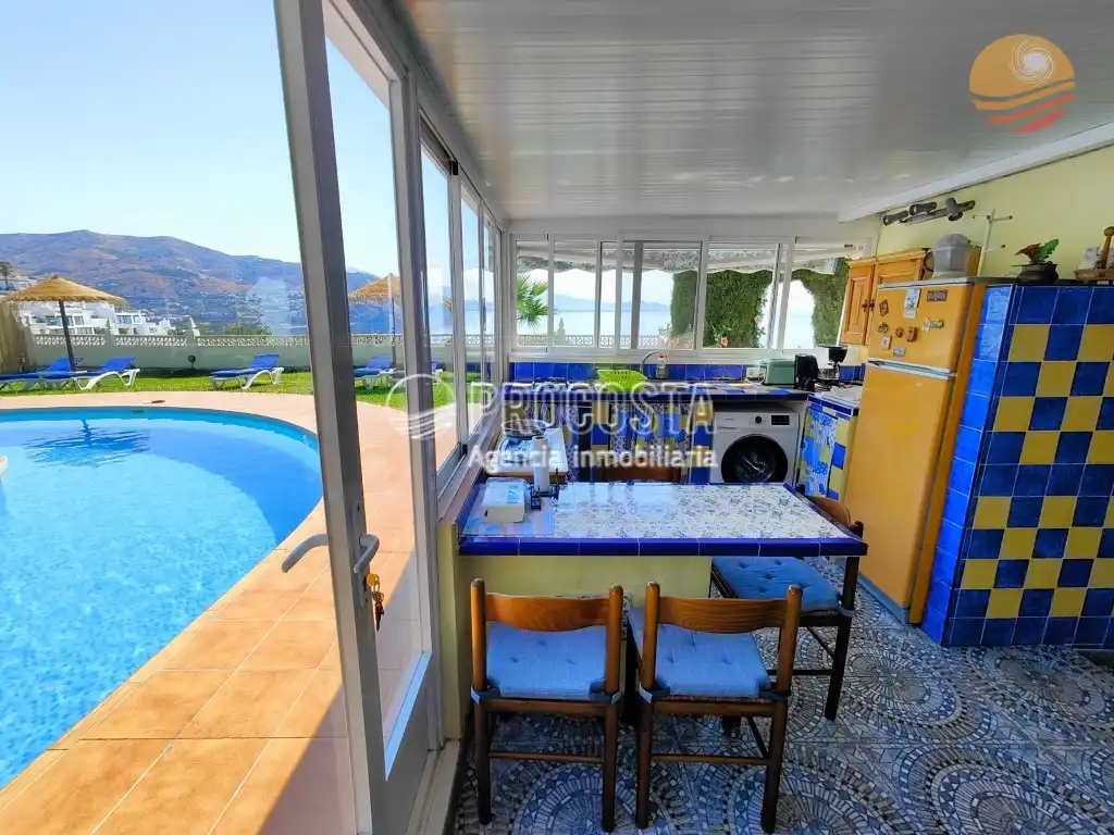 Houses for sale in Almuñécar  with Private garden, Terrace and Swimming Pool