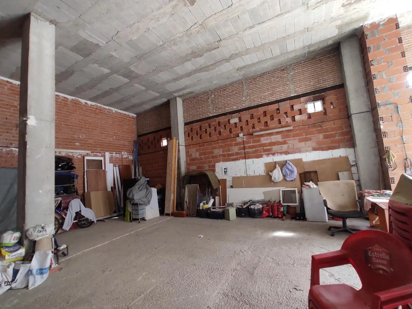Commercial properties for sale in Ausias March