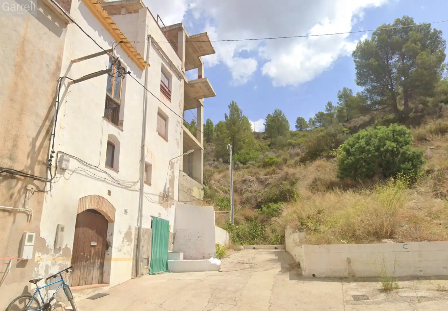 Vista exterior de Edifici en venda en Tivenys