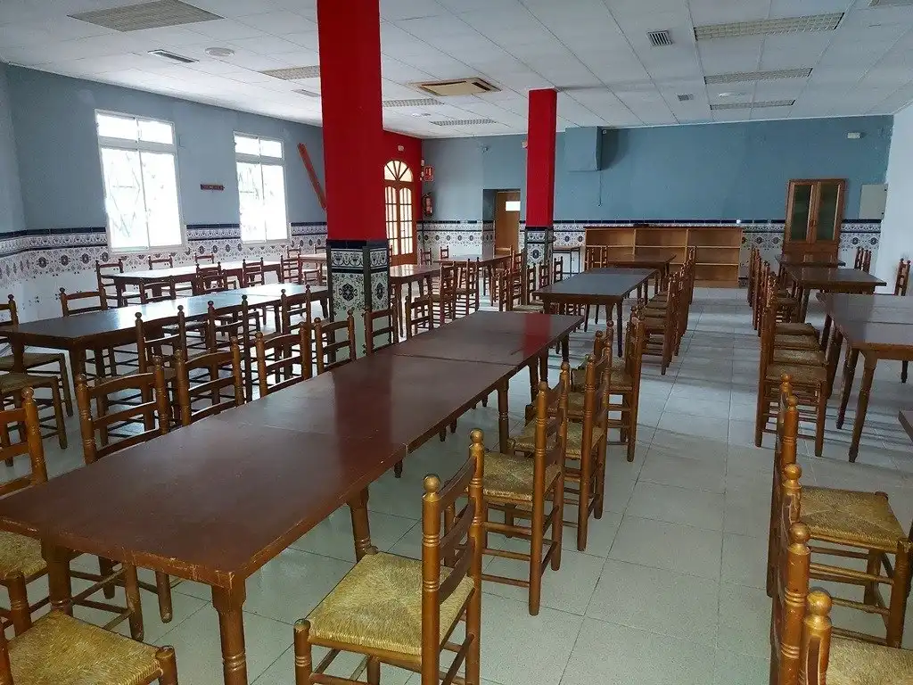Commercial properties for sale in Domeño