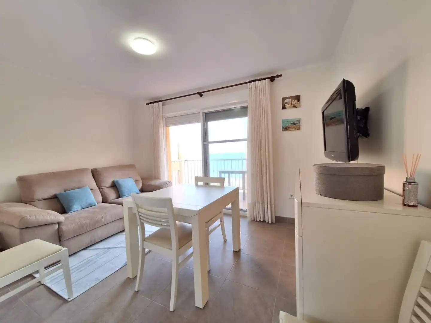 Sala de estar de Apartamento en venta en Sueca con Terraza, Balcón y Piscina comunitaria