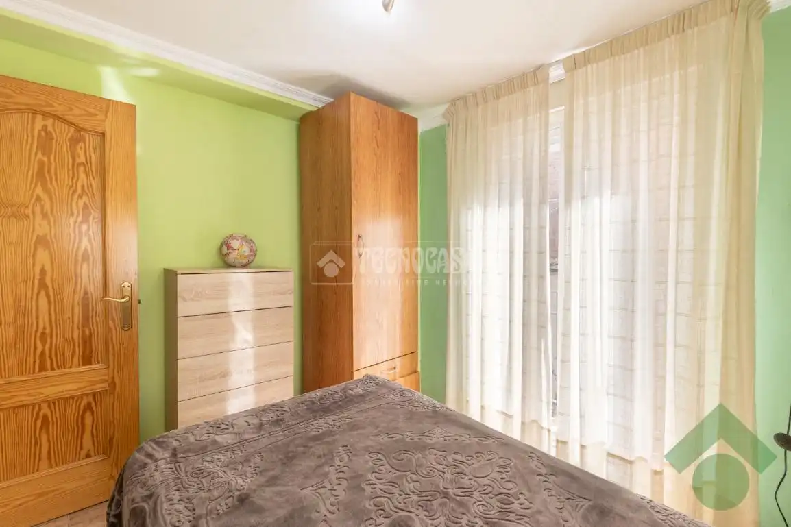 Casa adosada en venta en Barrio de Zaidín