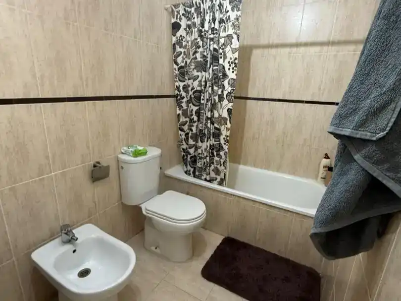 Bany de Pis en venda en Benifaió amb Traster, Moblat i Balcó