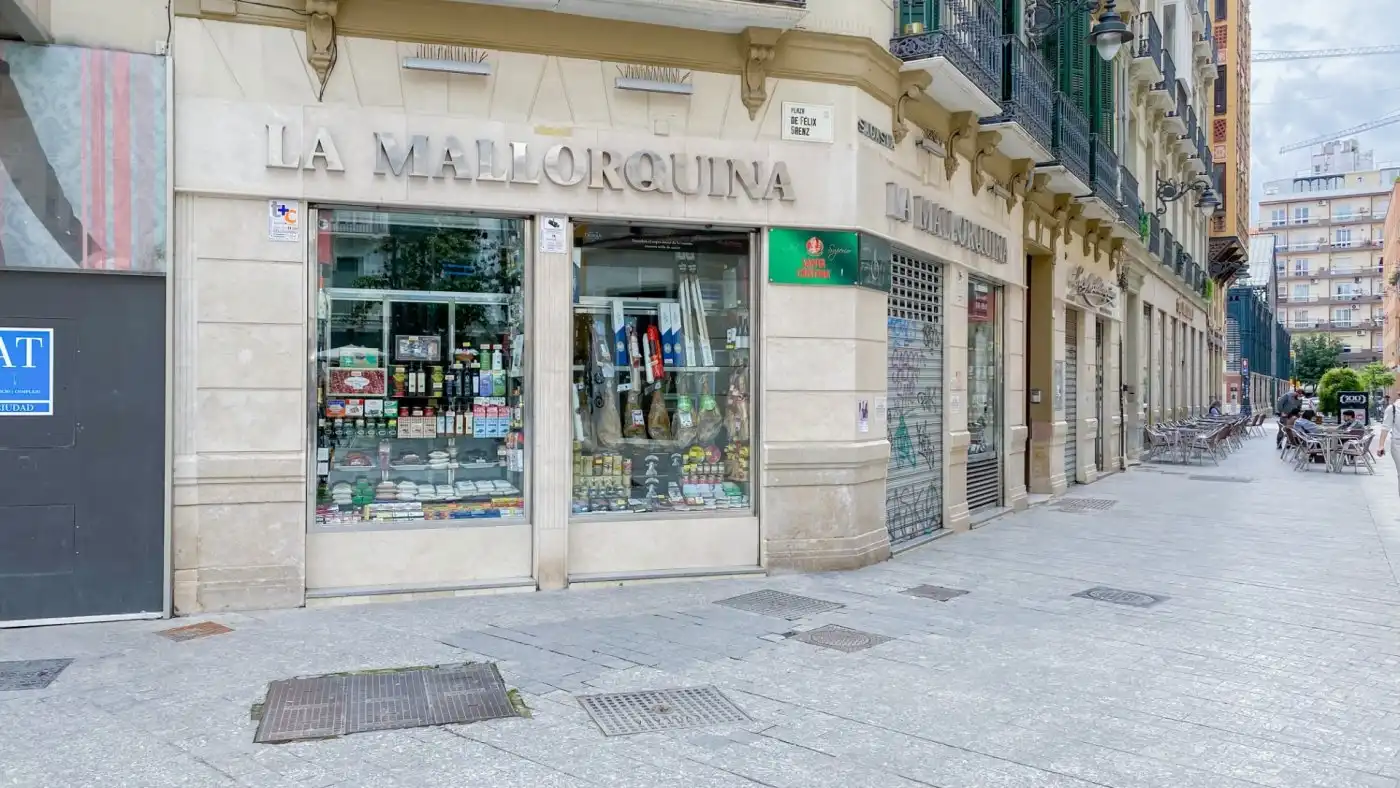Flat for rent in Málaga  with Air Conditioner, Parquet flooring and Furnished