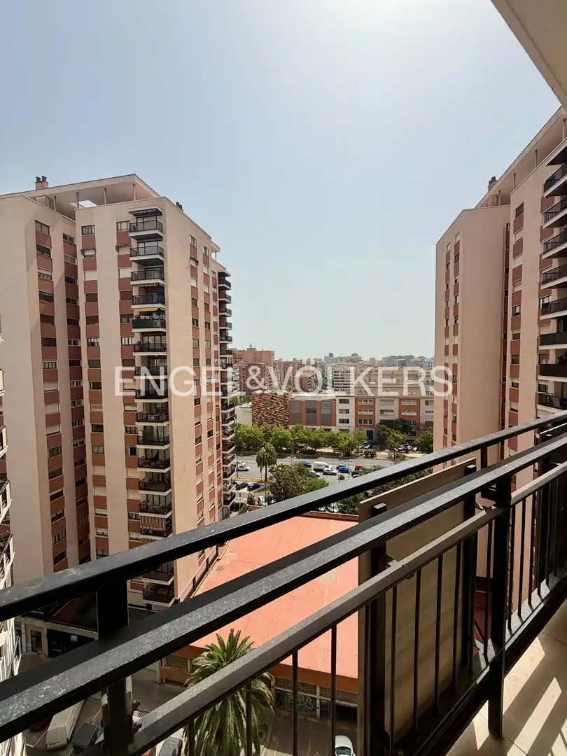 Terraza de Piso de alquiler en Valencia con Calefacción, Parquet y Amueblado