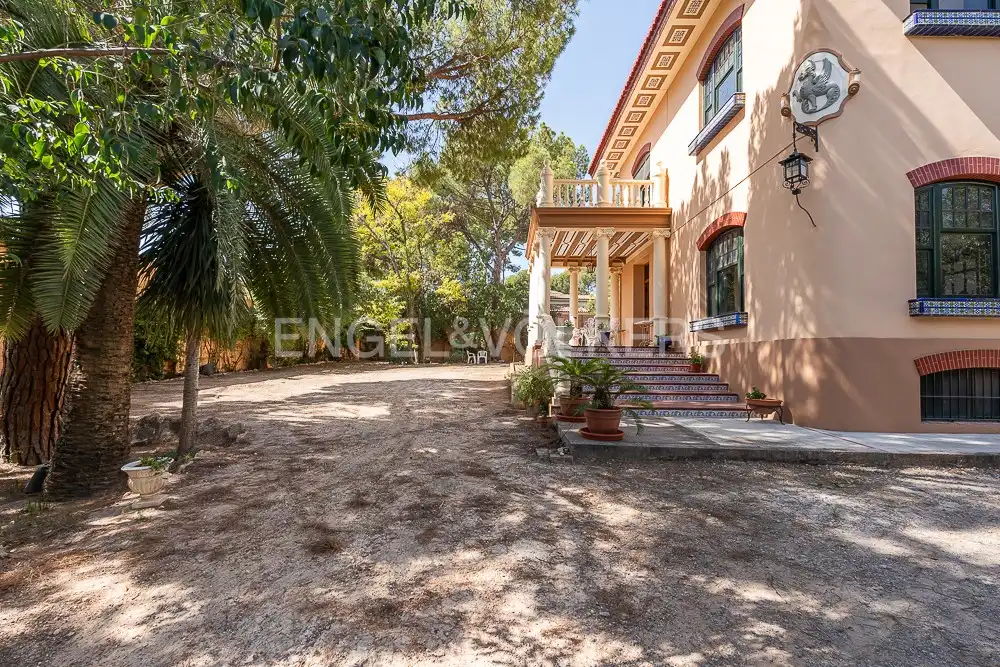 Vista exterior de Casa o chalet en venta en Bétera con Calefacción, Jardín privado y Terraza