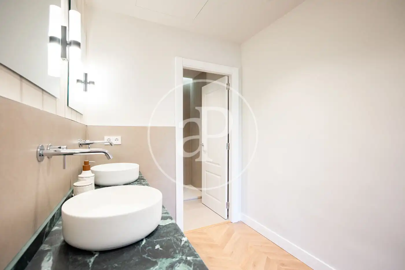 Flat with lift for sale in Carrer de Bailèn, imagen 24