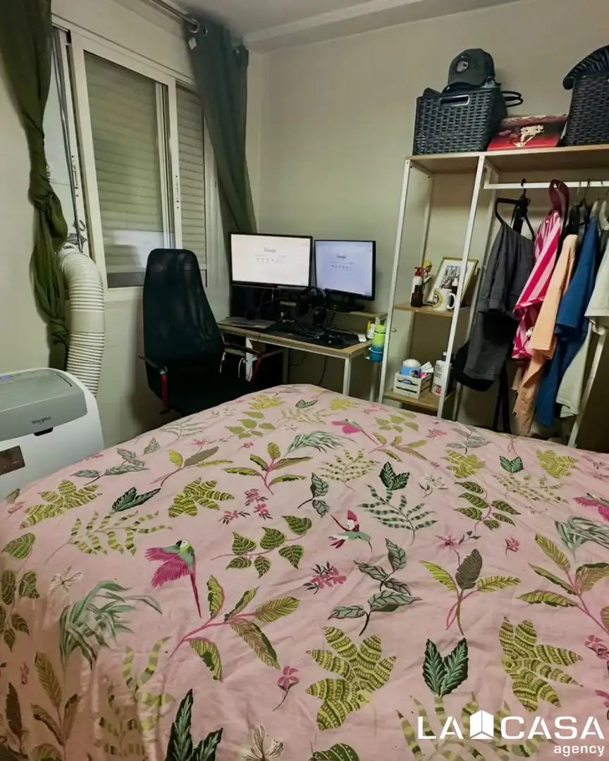 Habitación de Piso en venta en Sevilla con Balcón