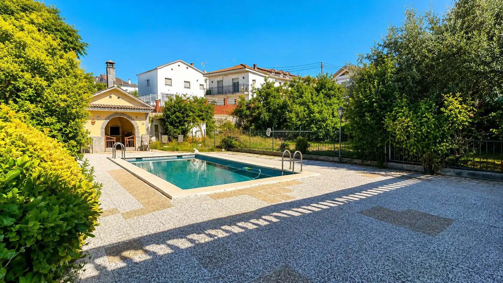 Piscina de Casa o chalet en venta en Vacarisses con Calefacción, Jardín privado y Balcón