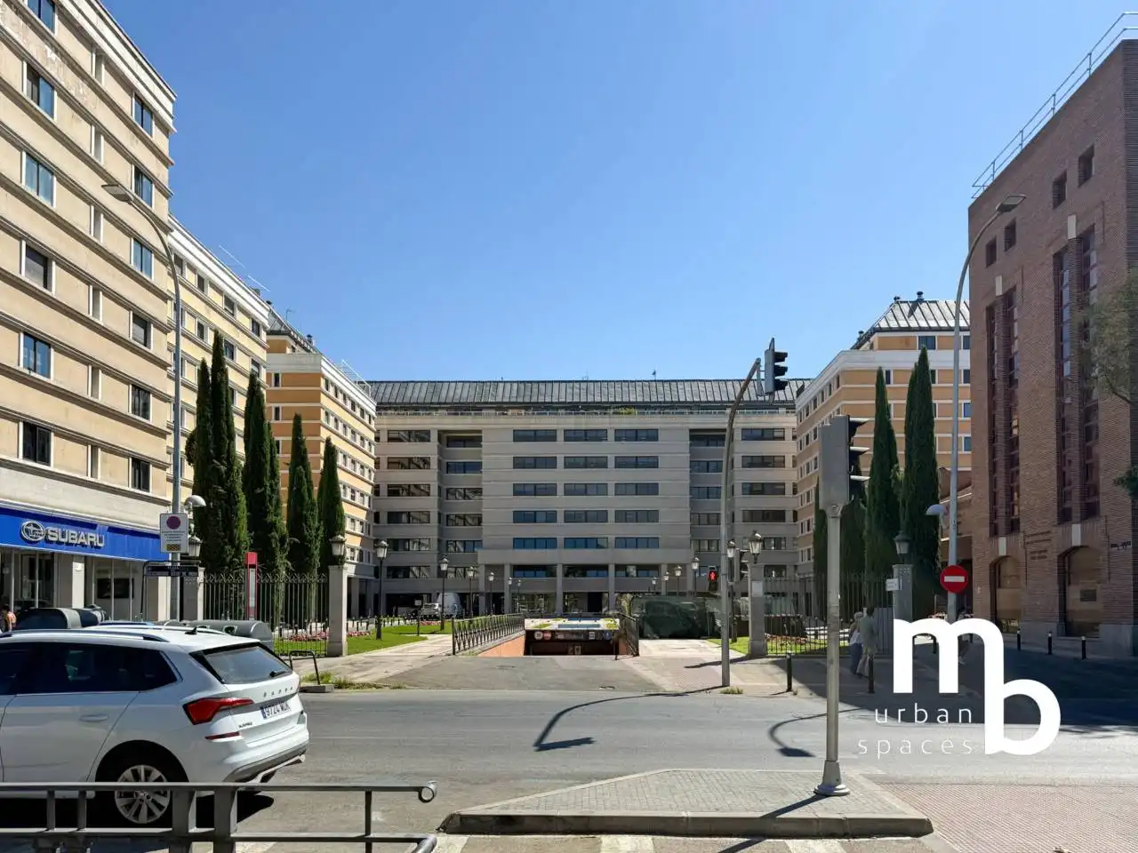 Außenansicht von Wohnung zur Miete in Madrid mit Klimaanlage und Möbliert
