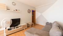 Living room of Flat for sale in Riudoms  with Air Conditioner, Heating and Parquet flooring