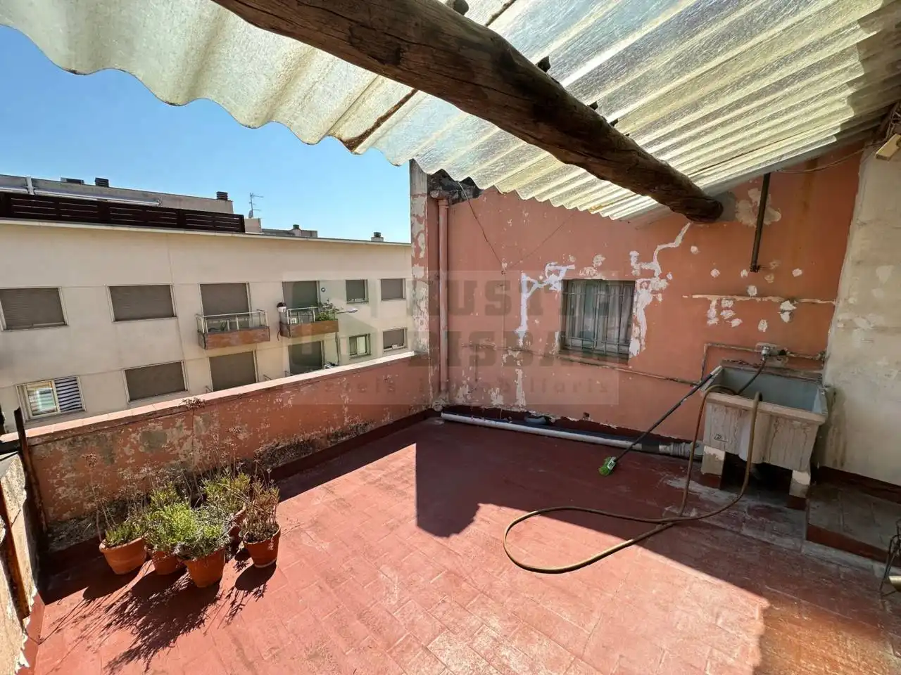 Casa rústica en venta en La Bisbal d'Empordà