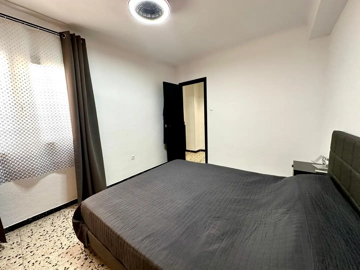 Schlafzimmer von Wohnungen zum Verkauf in Alicante / Alacant mit Möbliert