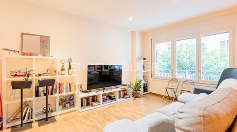 Foto 2 de Apartament en venda a Vila de Gràcia, Barcelona