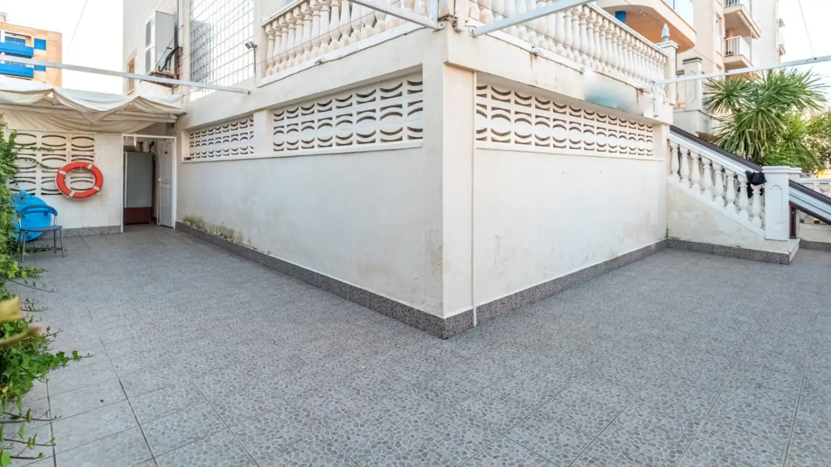 Terrassa de Local en venda en Piles amb Aire condicionat i Moblat