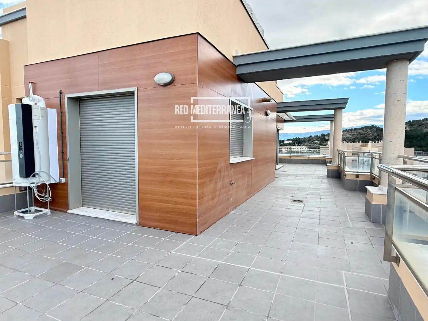 Terrasse von Dachboden zum Verkauf in Gandia mit Klimaanlage, Terrasse und Schwimmbad