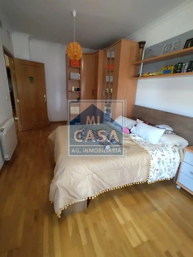 Dormitori de Casa o xalet en venda en Mérida amb Aire condicionat, Calefacció i Terrassa