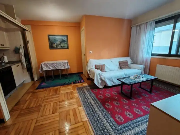 Appartement compact avec ascenseur à vendre à MENENDEZ PELAYO, imagen 4