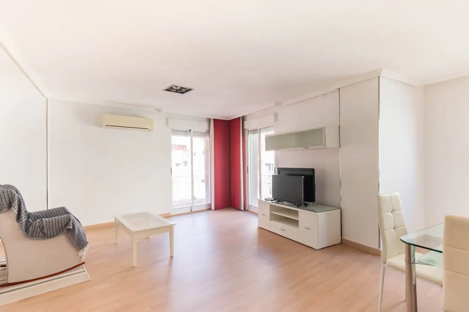 Sala de estar de Piso en venta en Molina de Segura con Aire acondicionado, Parquet y Amueblado