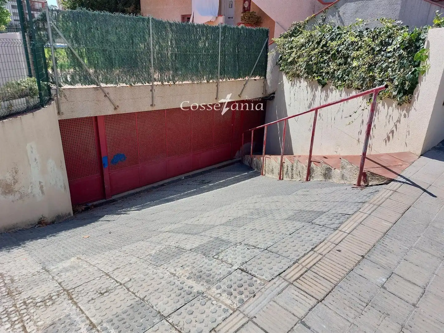 Einzelparkplatz zum Verkauf in GIRONES, imagen 3