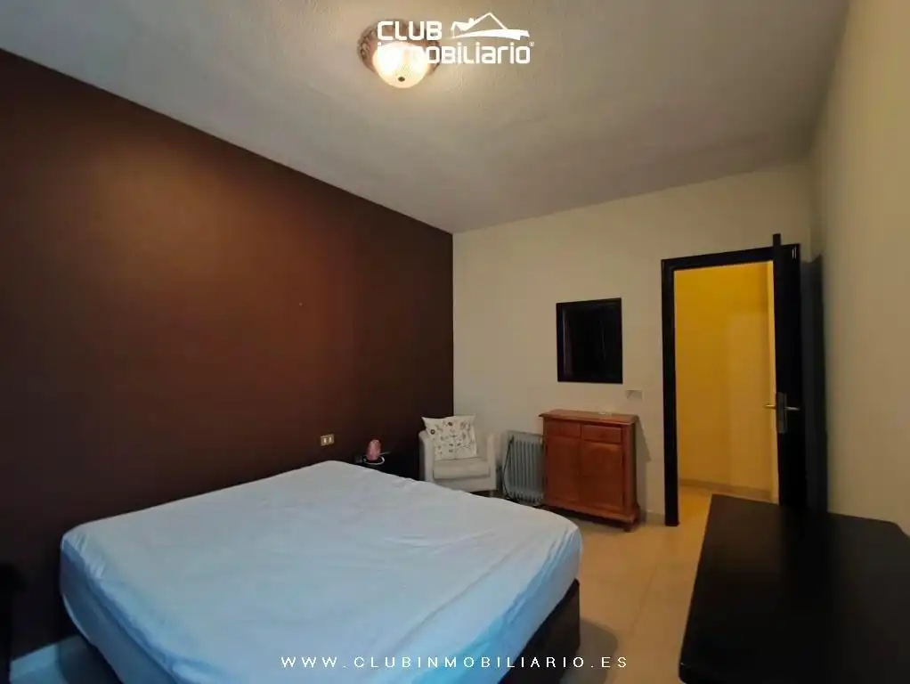 Habitación de Piso de alquiler en San Cristóbal de la Laguna con Amueblado y Balcón