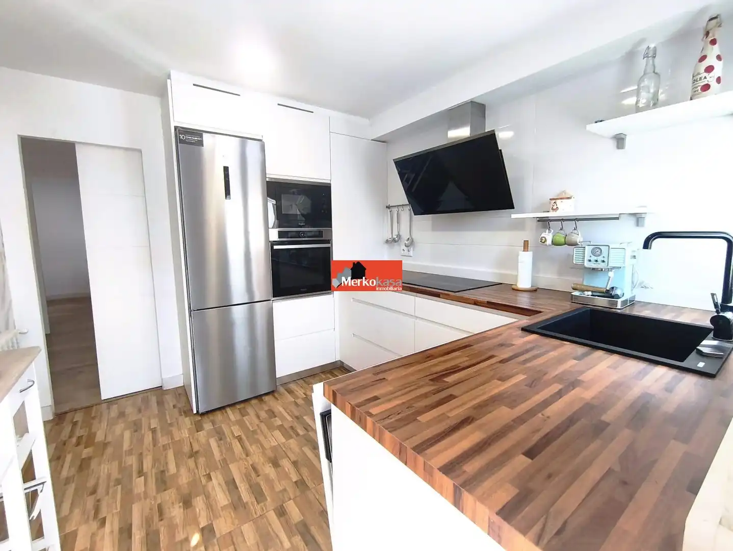 Cocina de Piso en venta en Lugo con Calefacción, Trastero y Amueblado