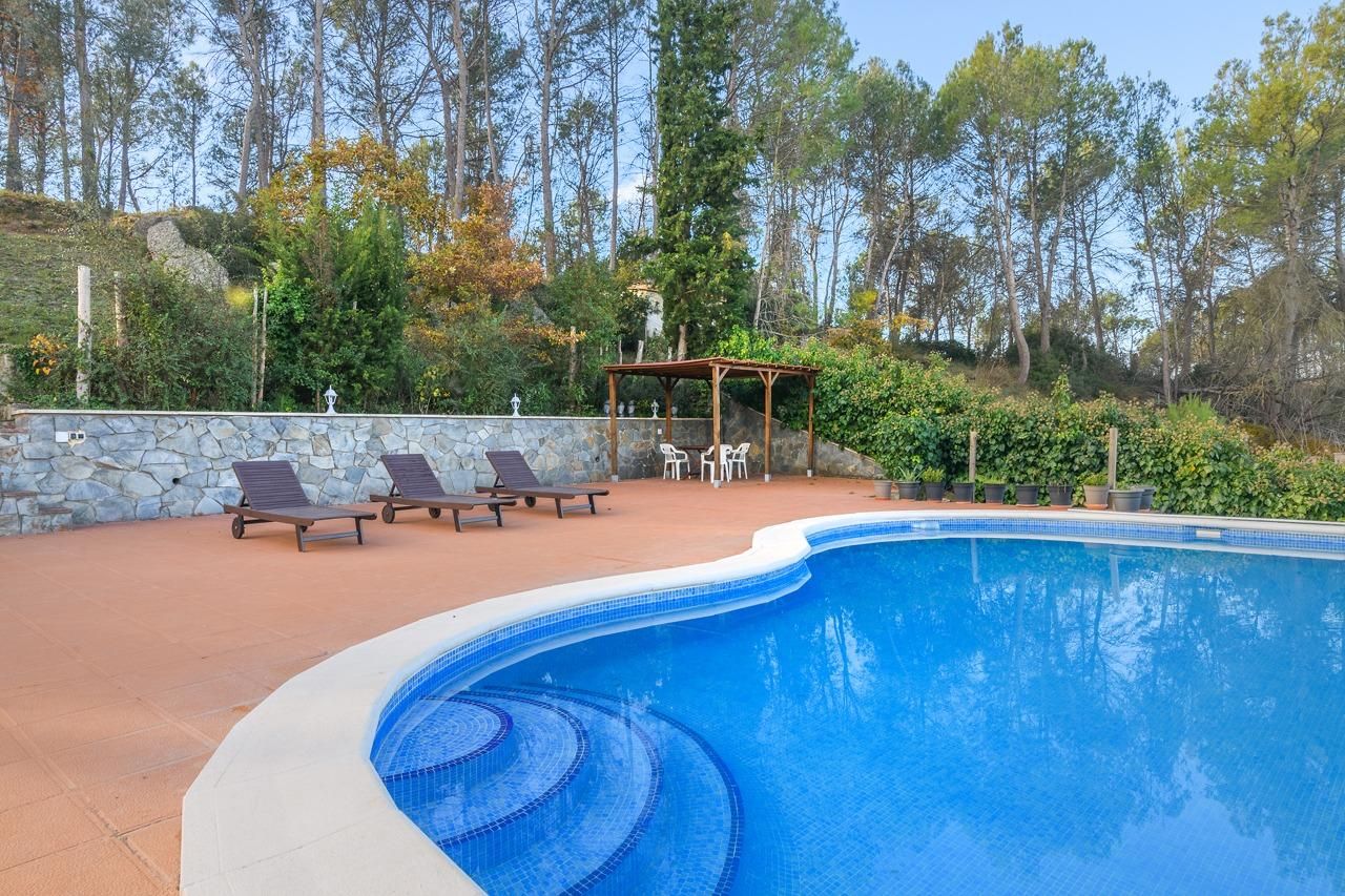 Swimming pool of House or chalet for sale in Sant Salvador de Guardiola  with Private garden, Terrace and Storage room
