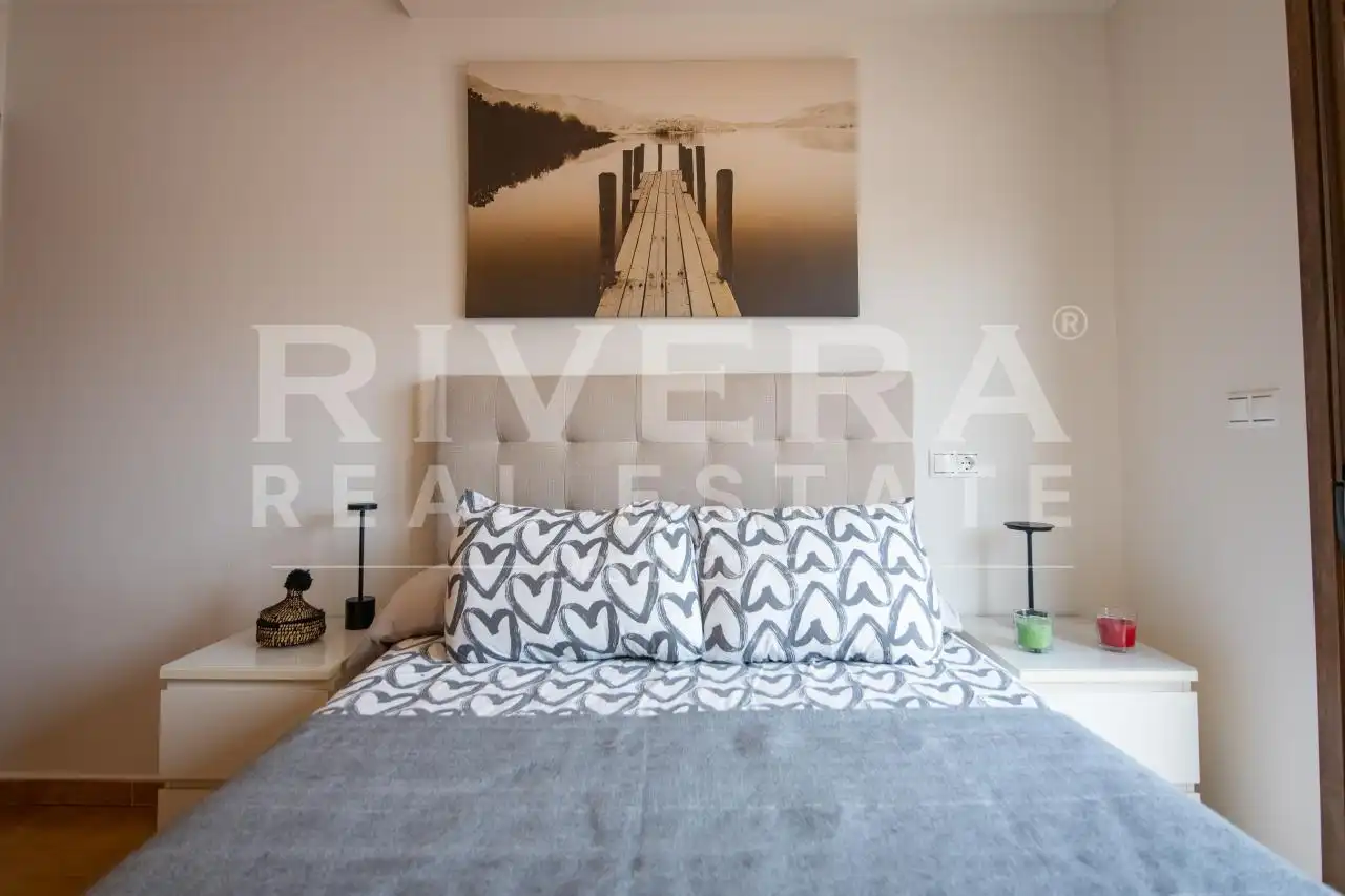 Schlafzimmer von Wohnung zum Verkauf in Sanxenxo mit Heizung, Terrasse und Abstellraum