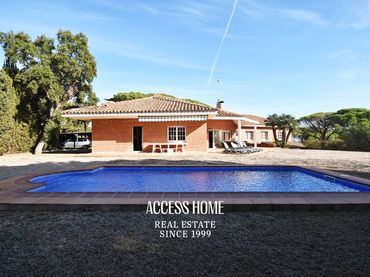 Xalet amb piscina en venda a Montalnou - Milans del Bosc
