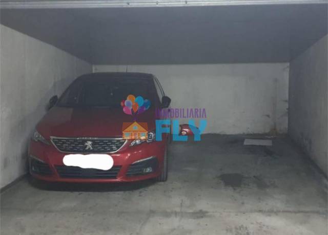 Garaje en Venta en Camiño Caneiro en Universidad