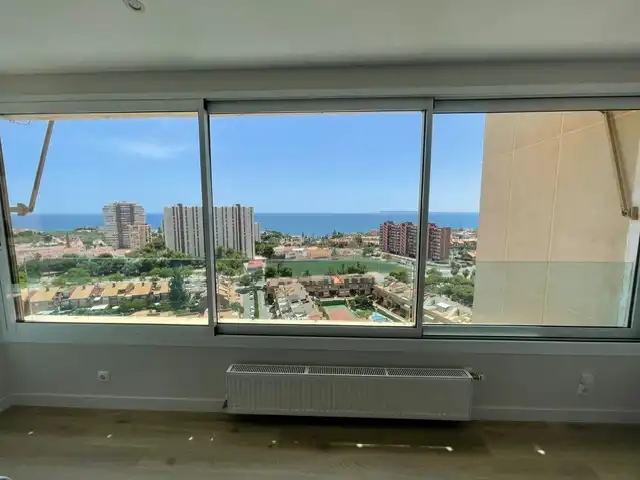 Habitación de Piso de alquiler en Alicante / Alacant con Terraza, Amueblado y Internet