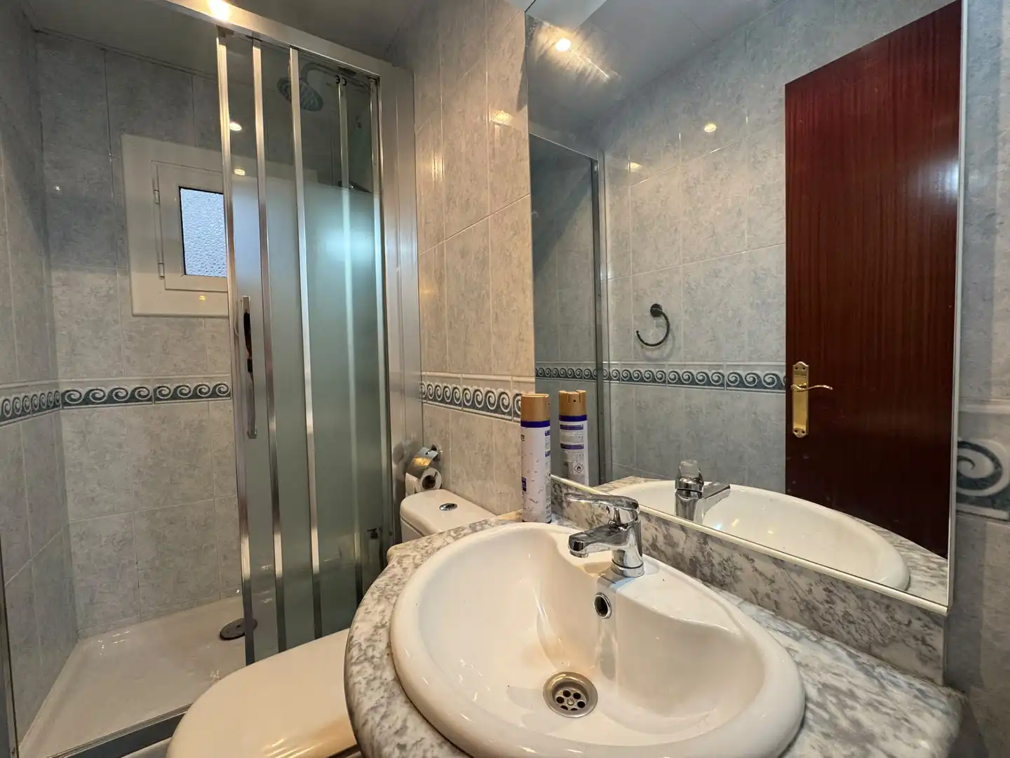 Baño de Piso en venta en Besós