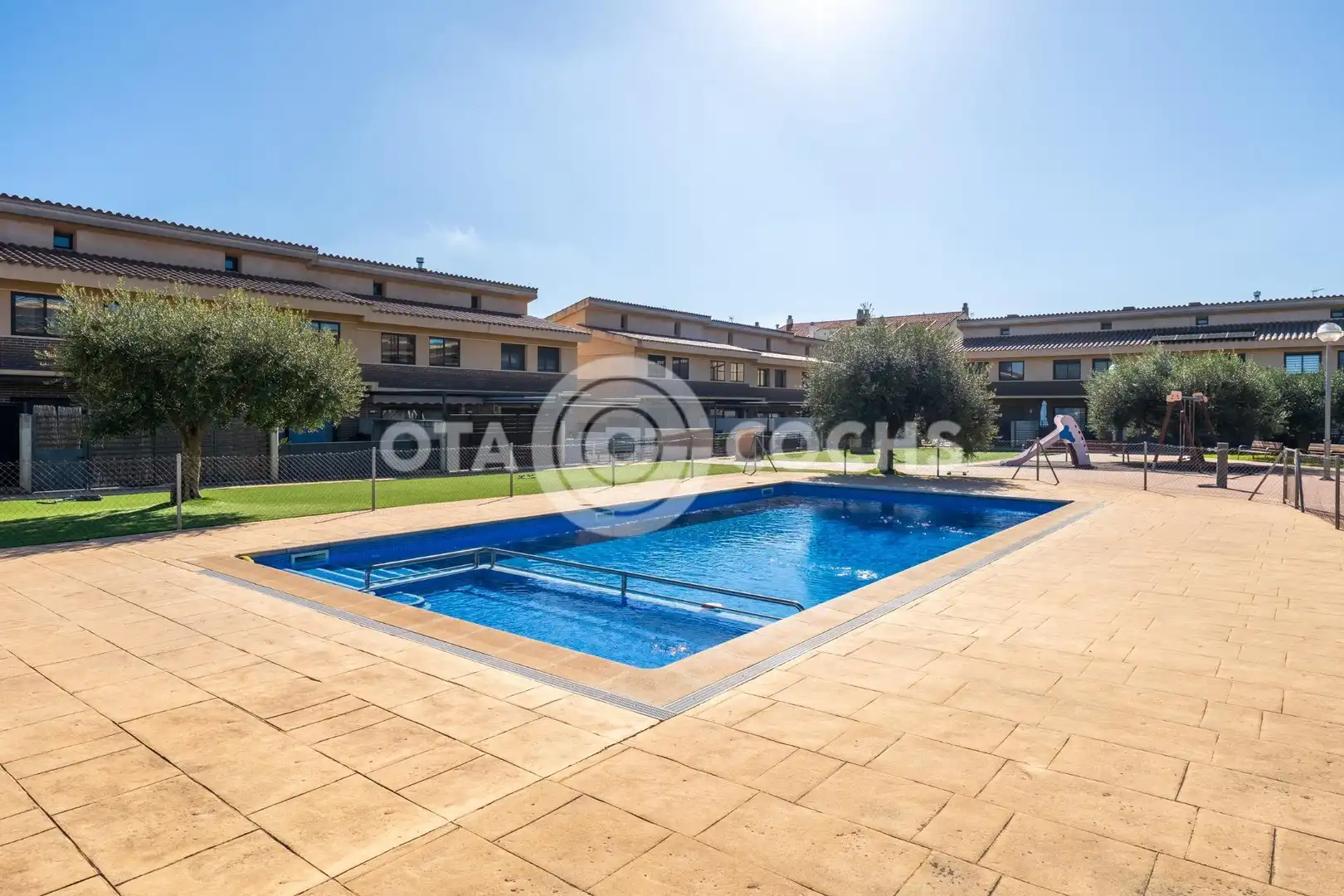 Swimming pool of Detached homes for sale in Montbrió del Camp  with Air Conditioner, Private garden and Terrace