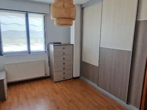 Habitación de Piso en venta en Vitoria - Gasteiz con Parquet y Trastero