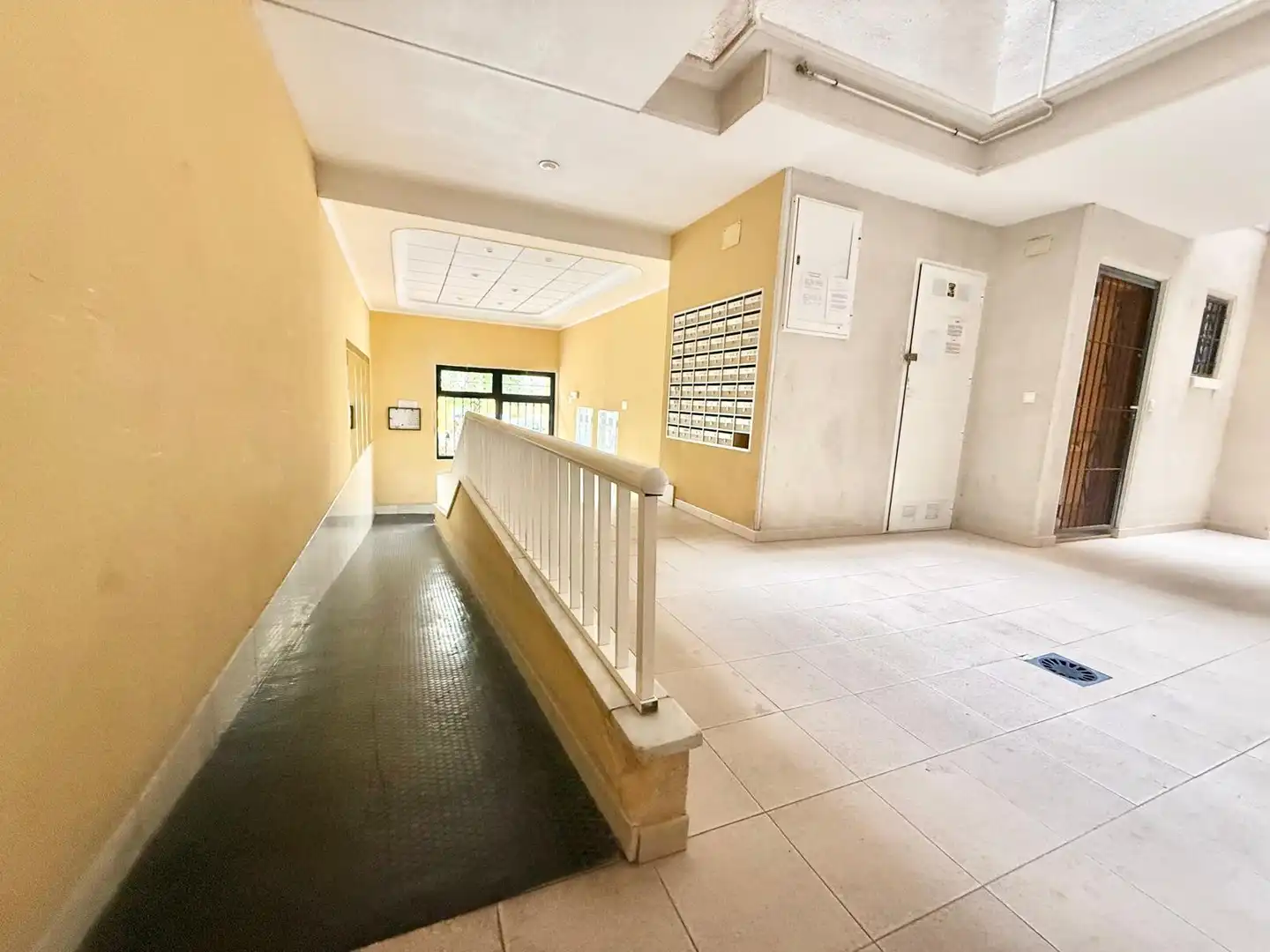 Apartamento con piscina en alquiler en Centro, imagen 18