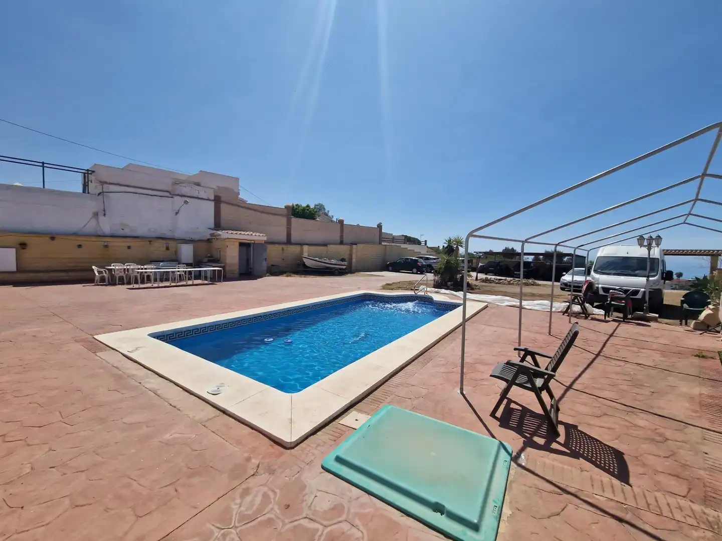 Swimming pool of Houses for sale in Rincón de la Victoria  with Air Conditioner, Heating and Private garden